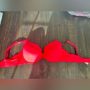 Victoria Secret 36DD bra